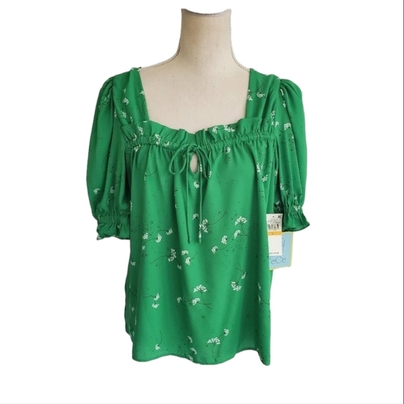 CeCe Soft Emerald Green Puff Sleeve Top - Picture 1 of 9